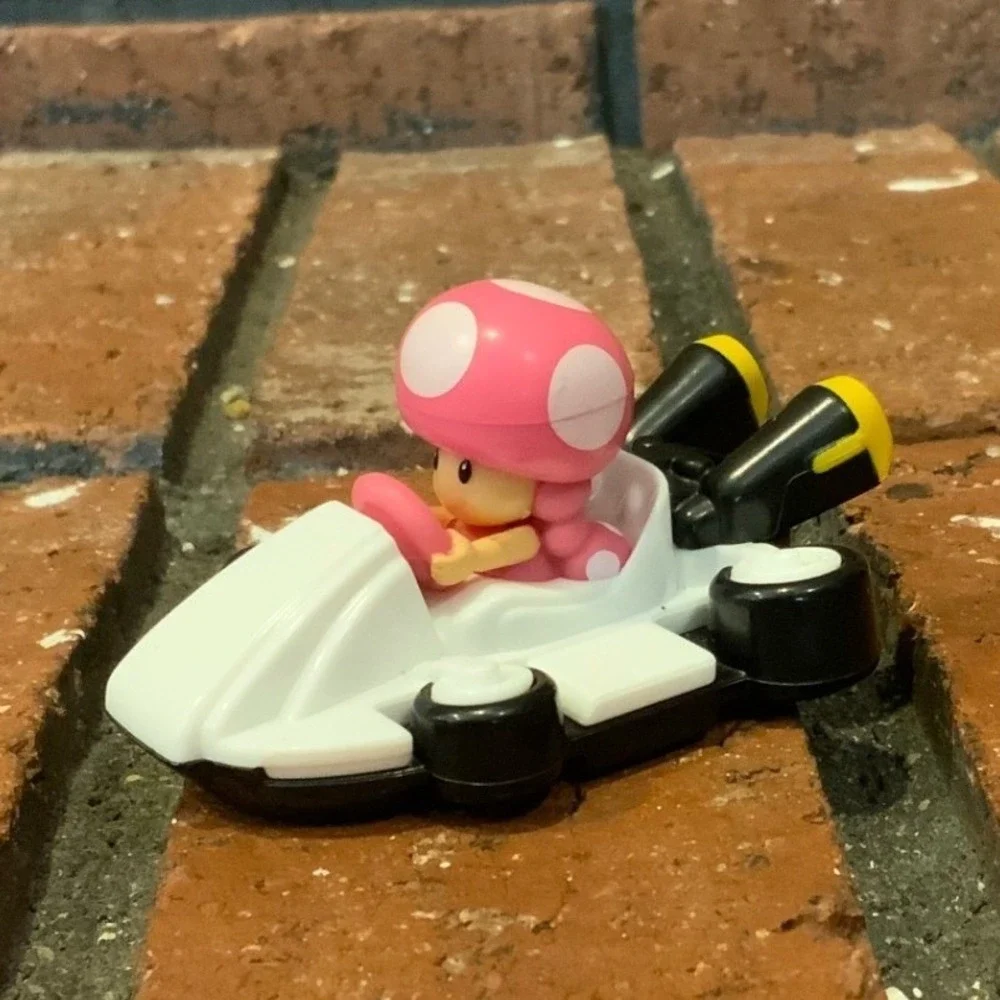 Mcdonalds Mario Cart Toad And‎ Toadette Racing Figures 2022